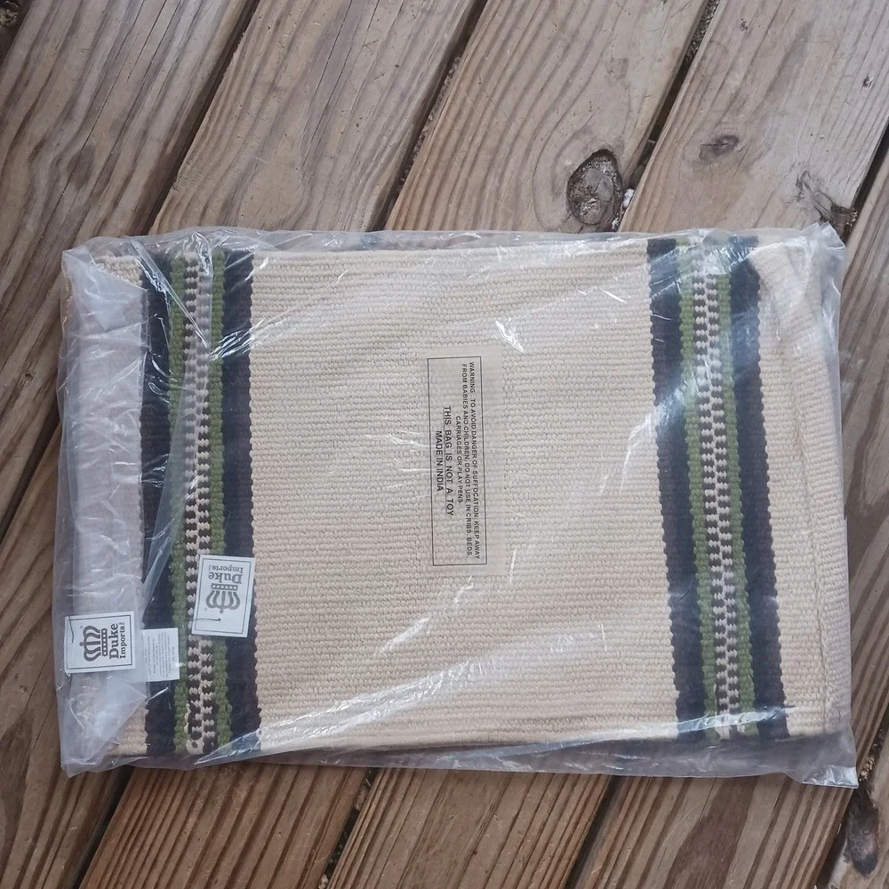 Set of 4: Decorative Placemats 18